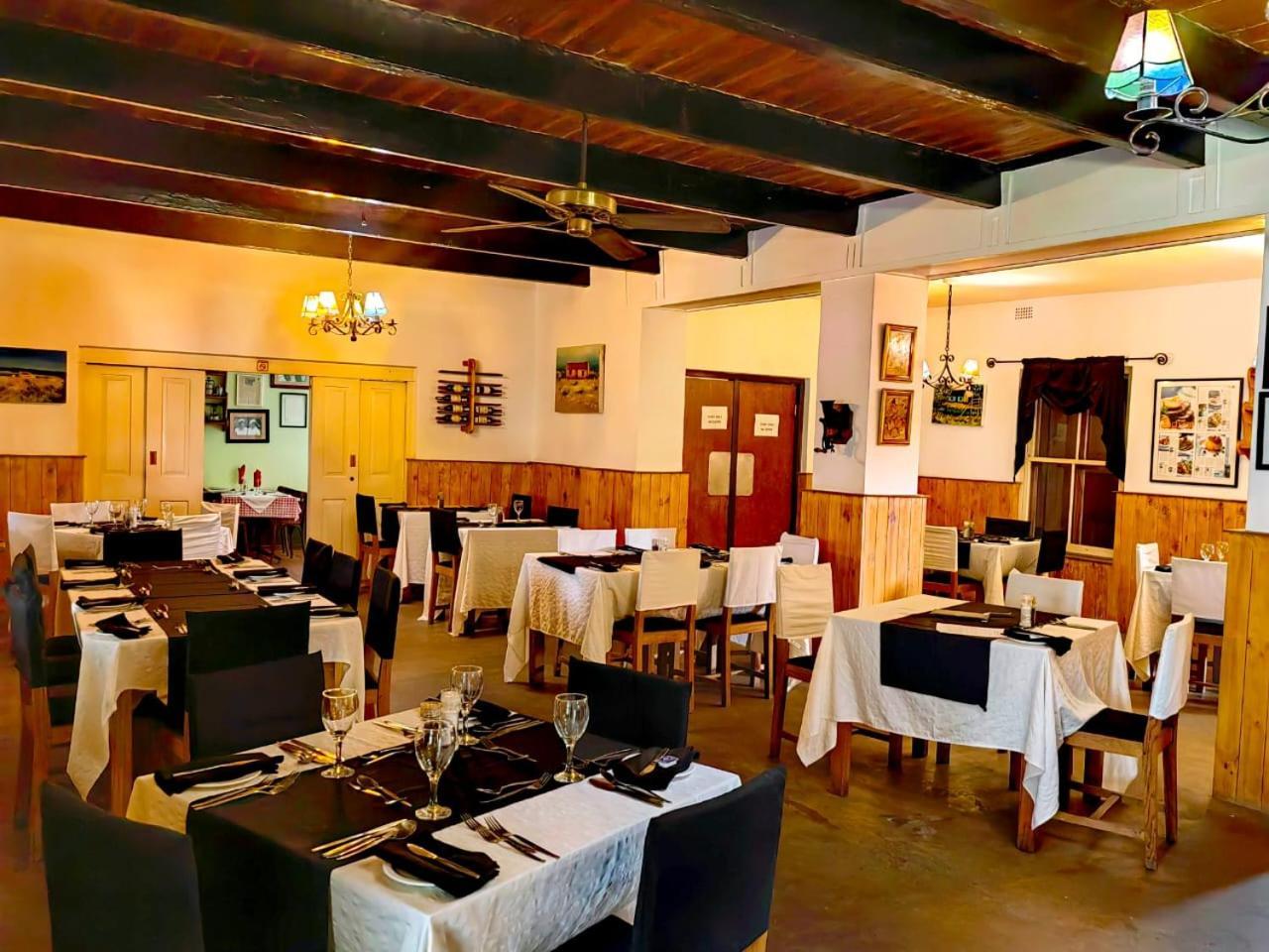 Albertinia Hotel Exterior foto